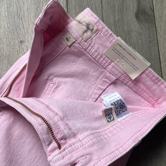 Universal Thread Jeans - Picture 2 of 5